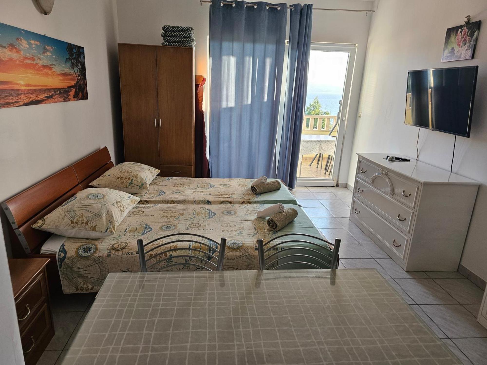Apartments Zemunik Omiš Esterno foto