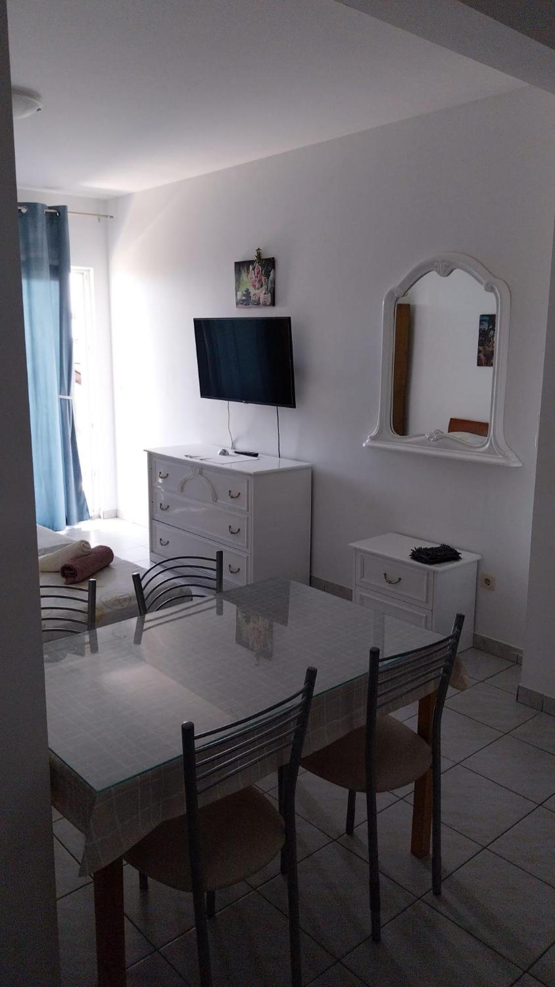 Apartments Zemunik Omiš Esterno foto