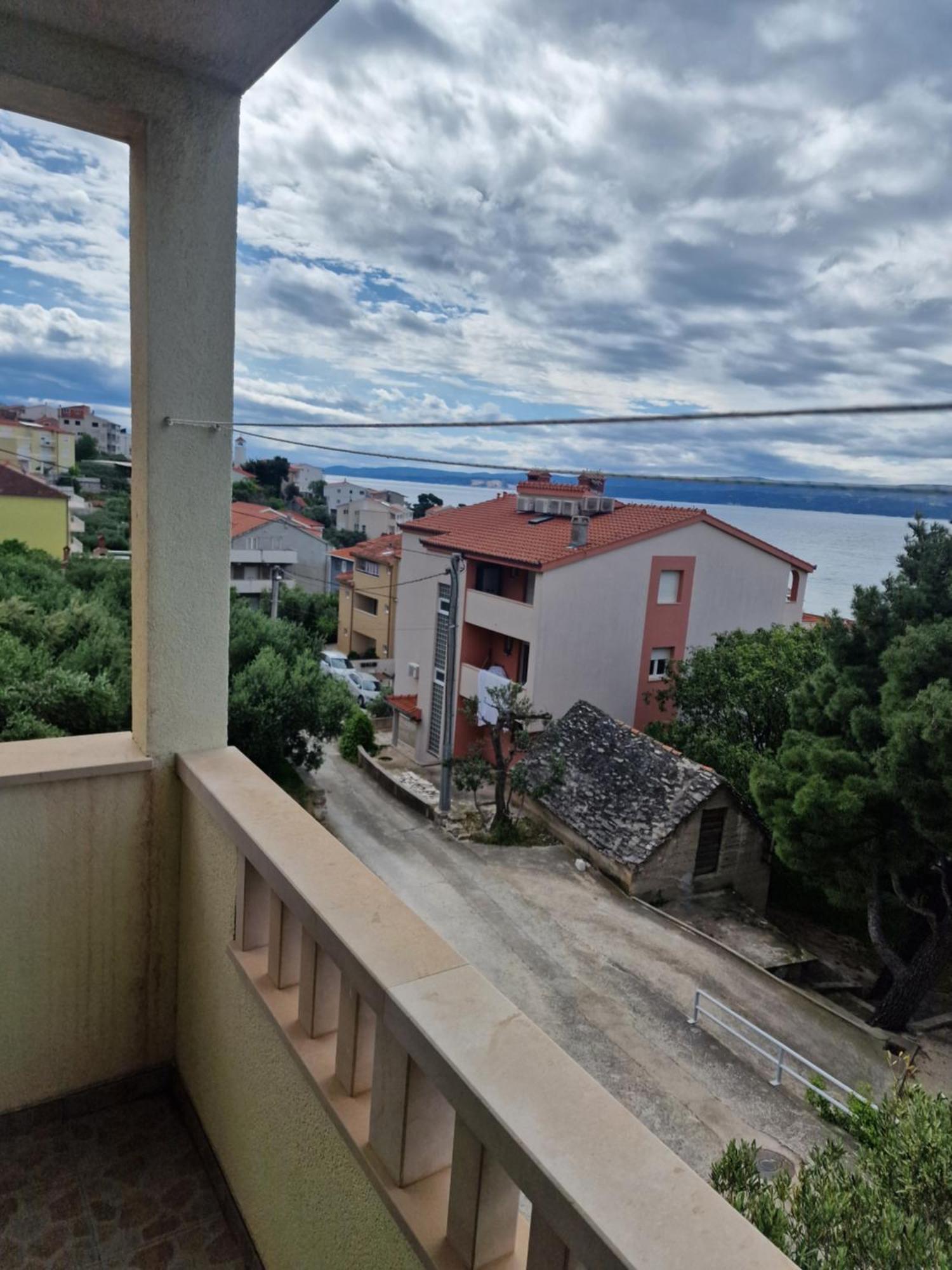 Apartments Zemunik Omiš Esterno foto